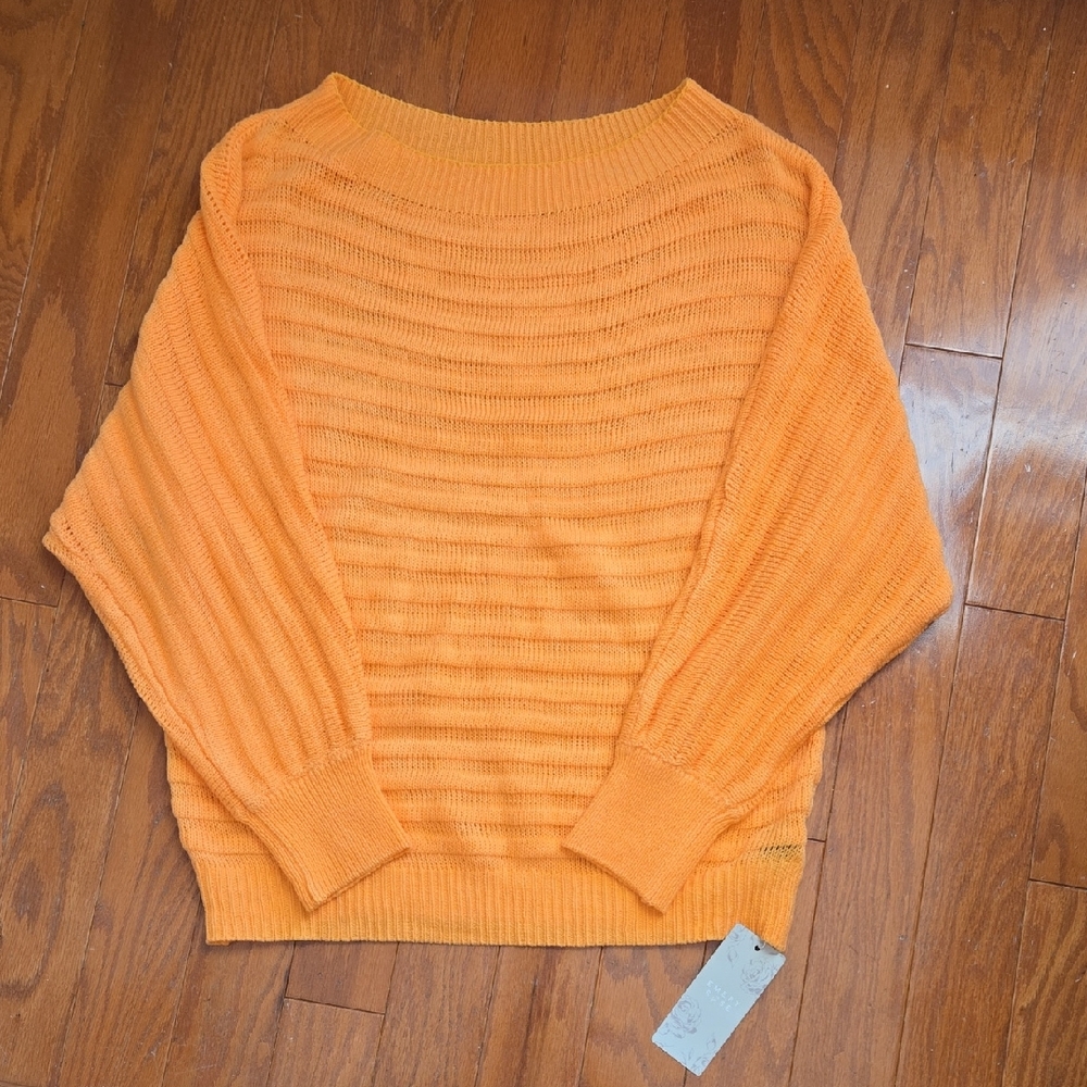 Emery Rose NWT Large Women's Sweater